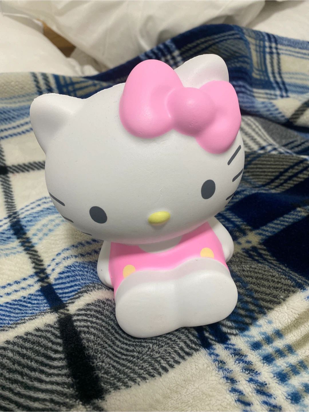 Hello Kitty Squishy Toy - photo 2