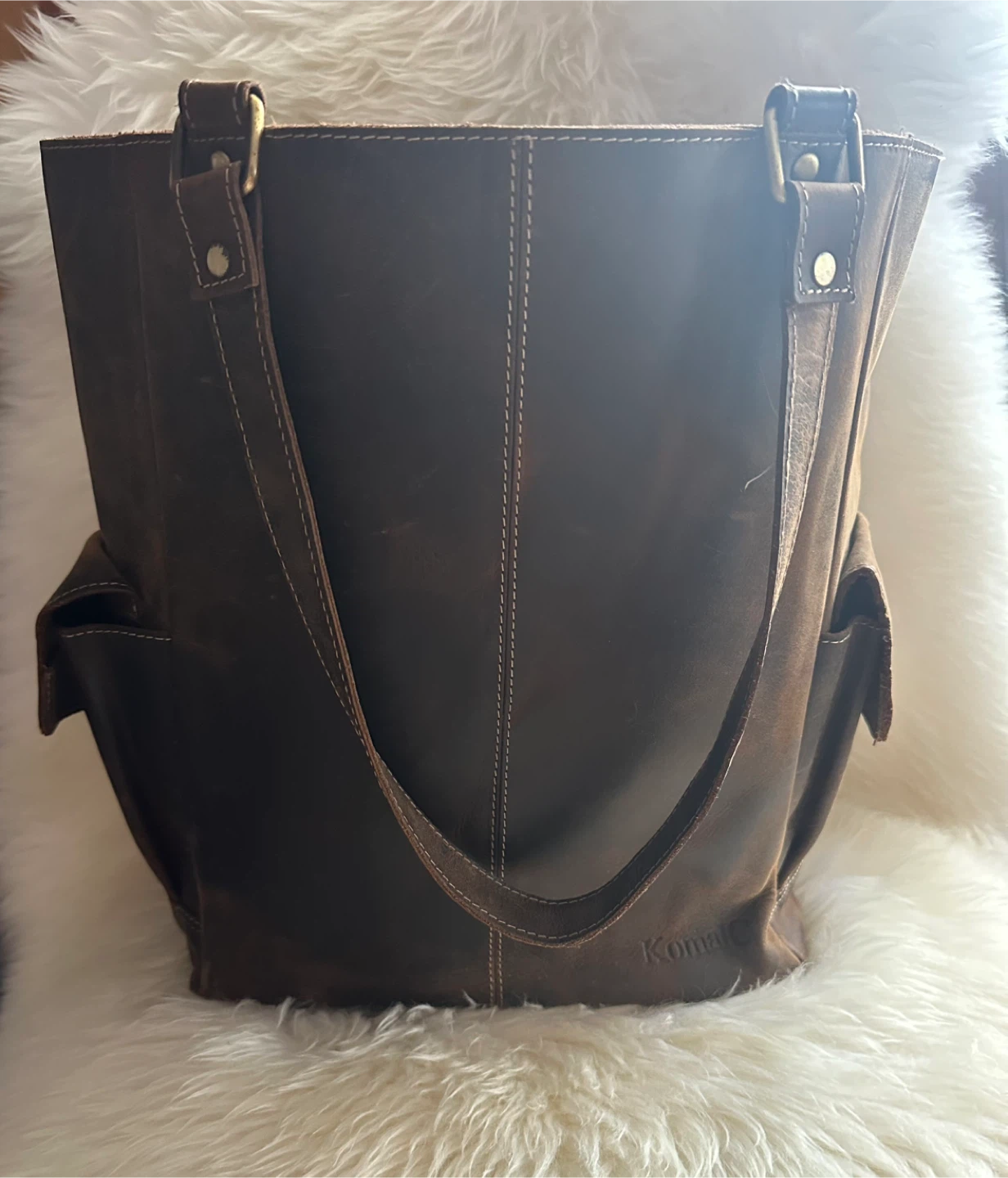 Classic Leather Tote Bag  | Komal's Passion Leather