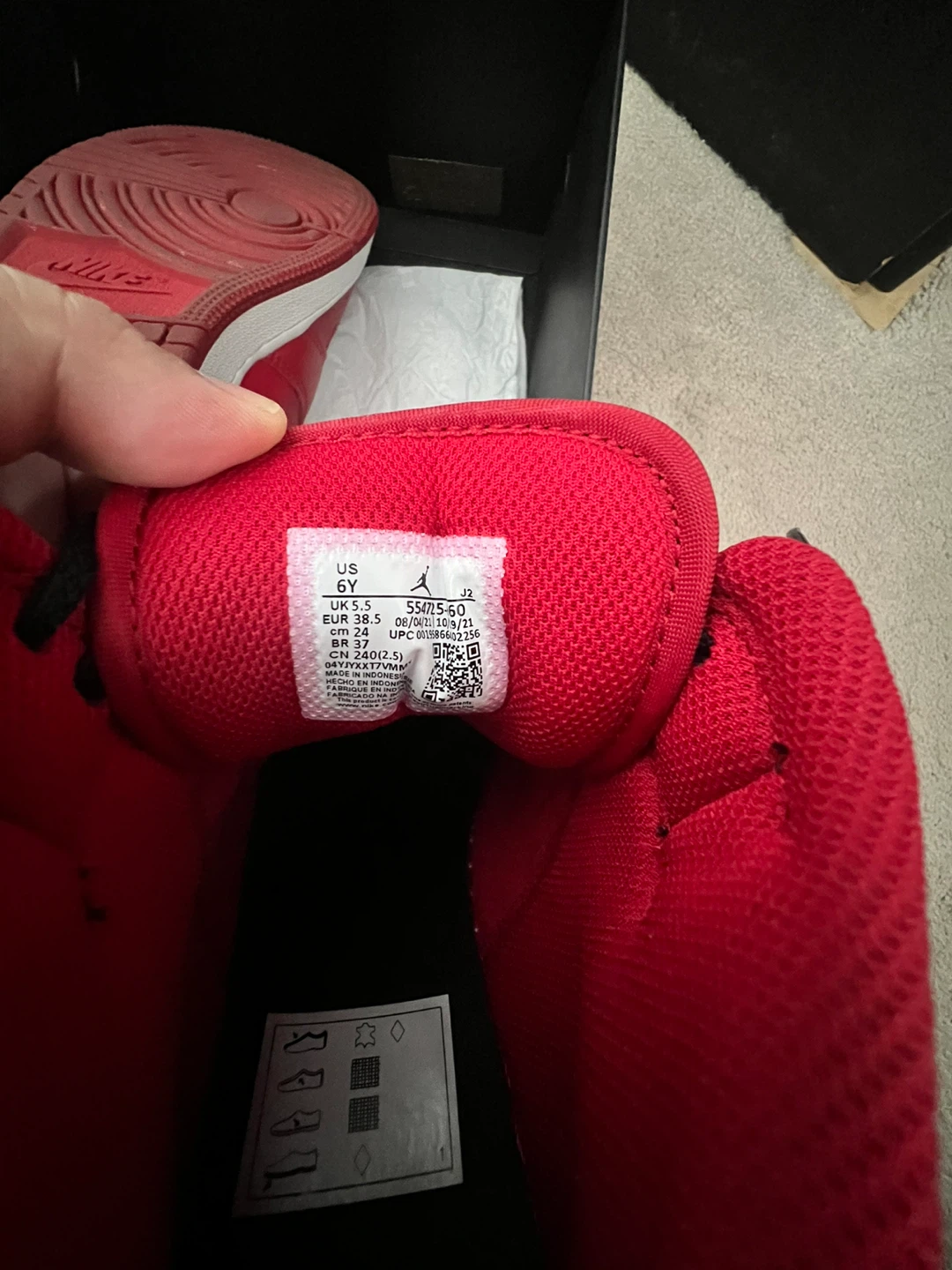 Authentic Air Jordan 1 Mid SE (Red/Black) - Youth Size 6Y - photo 3