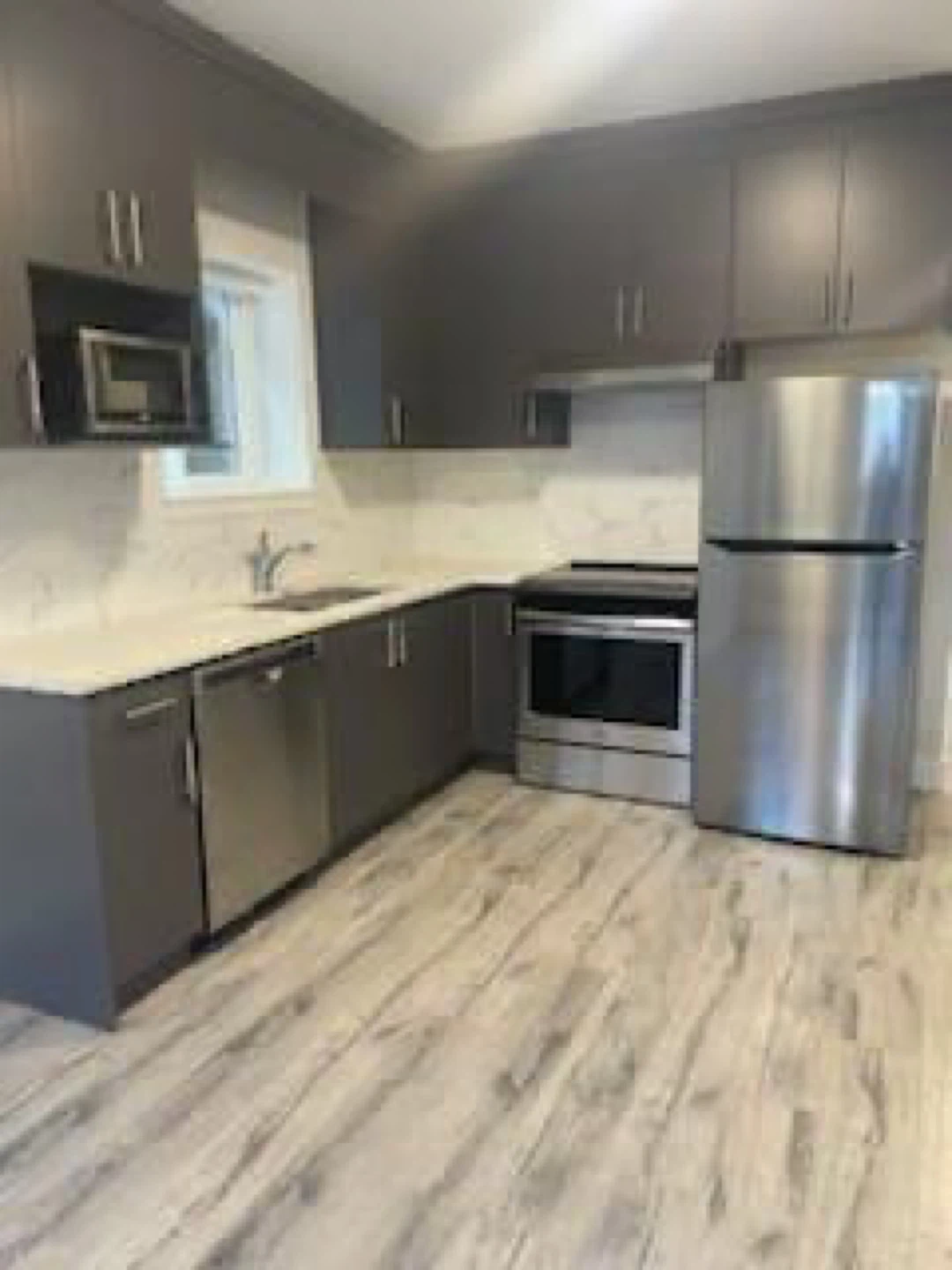 2 bedroom Basement suite for Rent