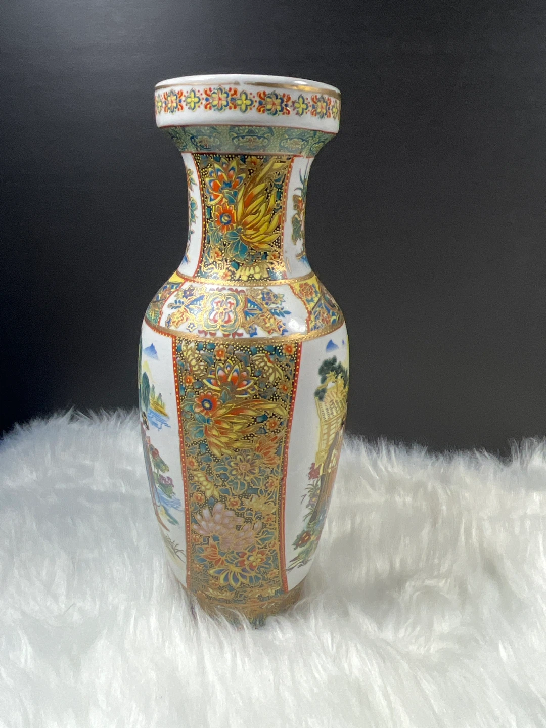 Decorative Ceramic Vase with Asian Scene - photo 4