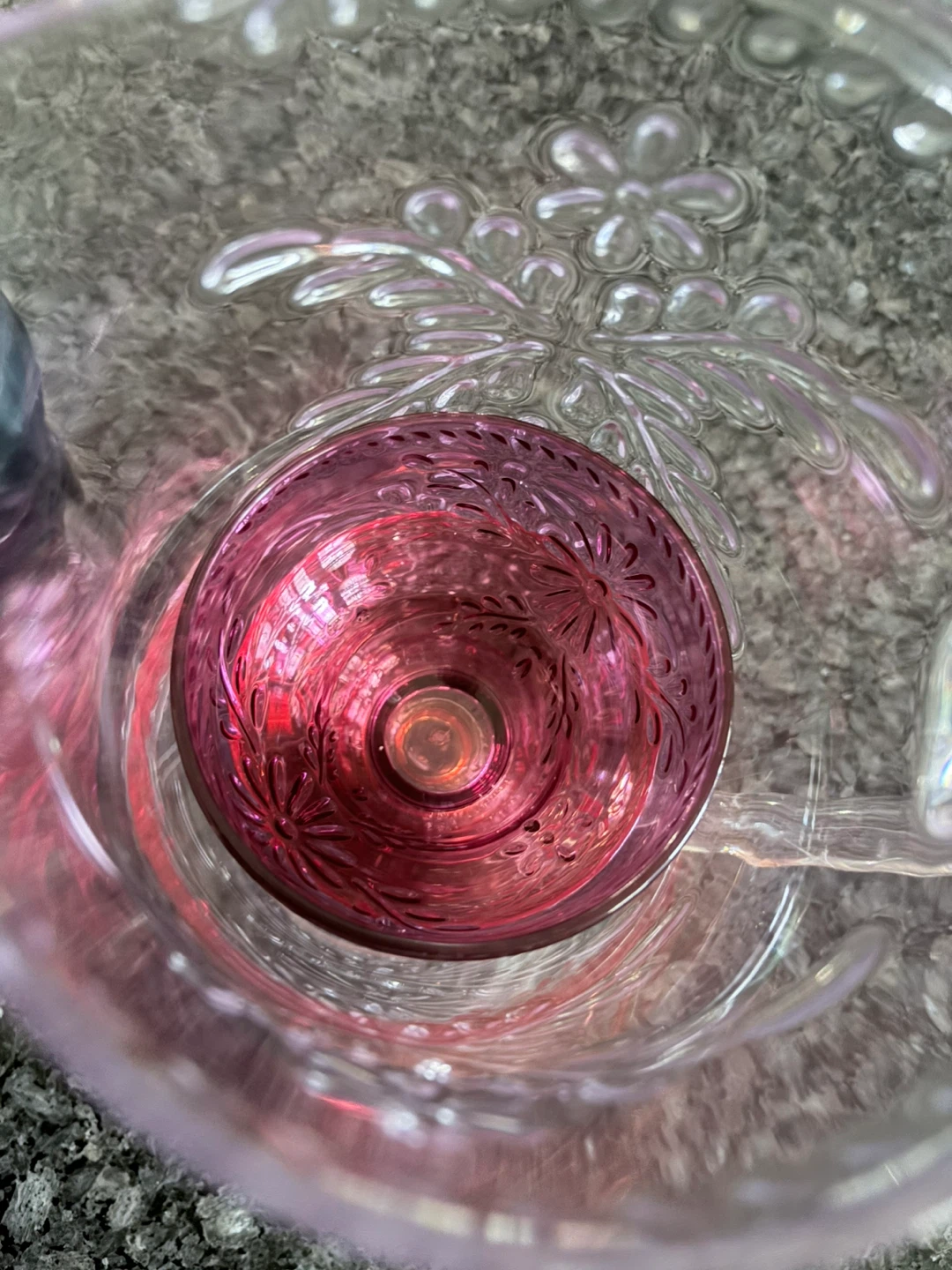 Glass Pitcher with Stackable Tumblers - photo 2