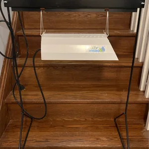 Jiffy Hydro Grow Light with stand 2 available