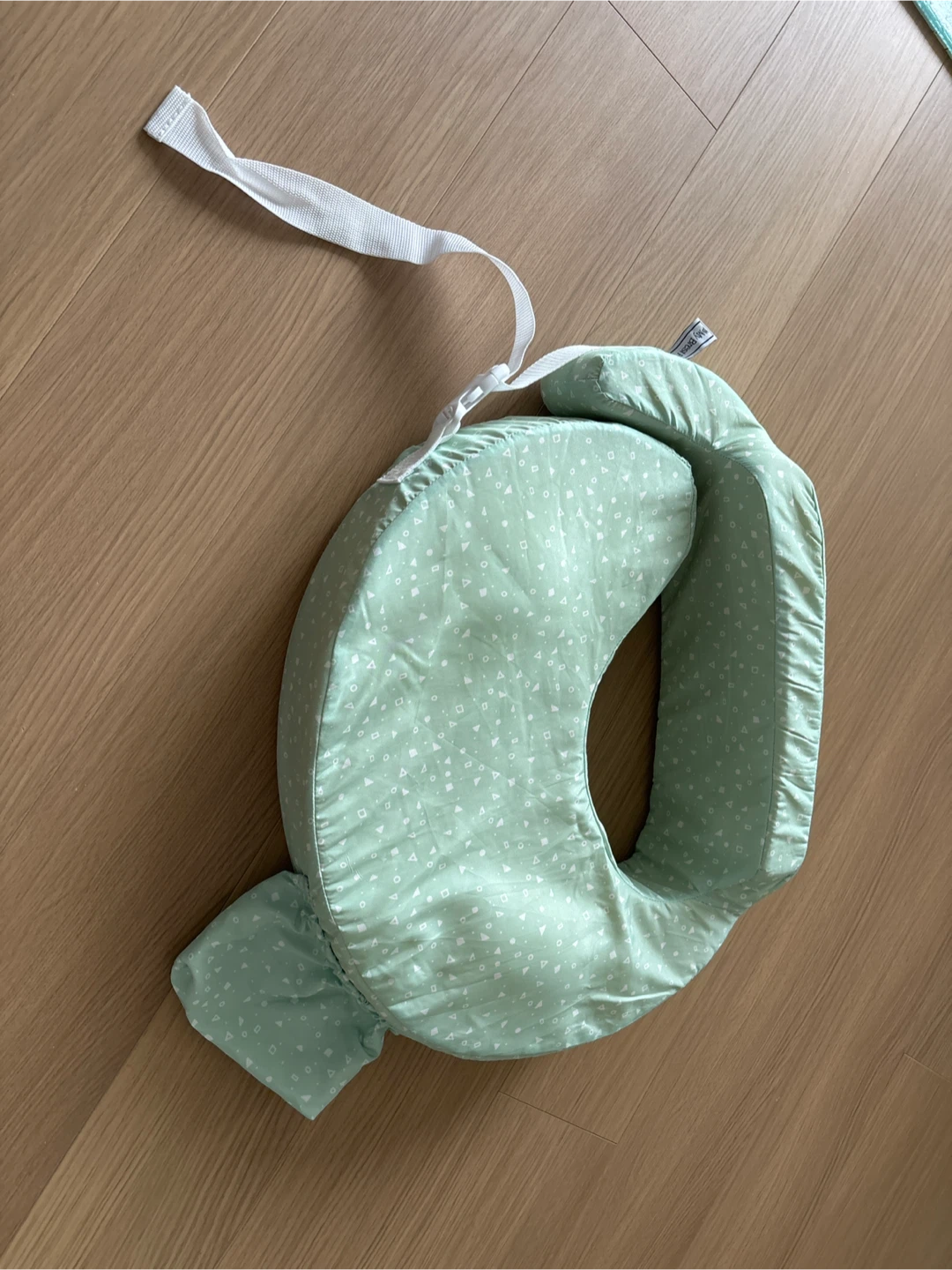 My Brest Friend Nursing Pillow - Original Size