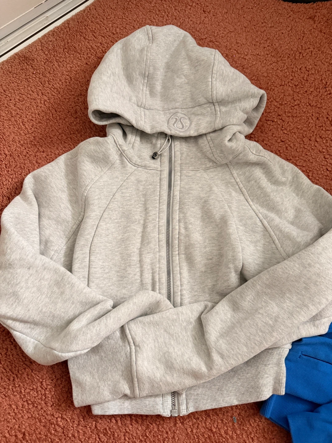 Lululemon Scuba Cropped Hoodies - Grey, Blue, Pink - photo 3