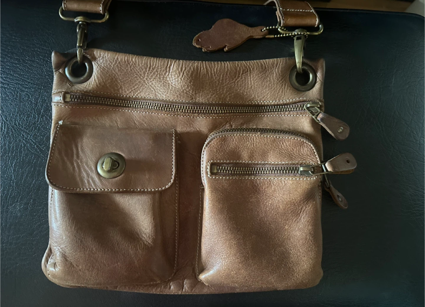 Vintage Roots Village Tribe Leather  crossbody bag. 🦫🍁