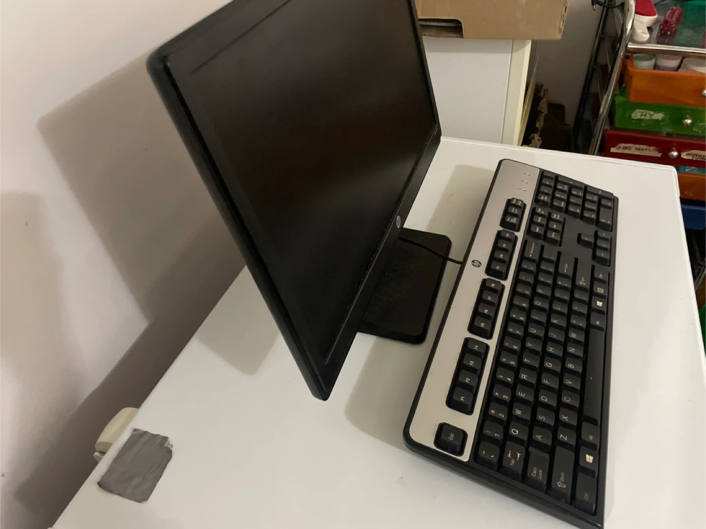 HP Monitor and Keyboard Set - photo 5