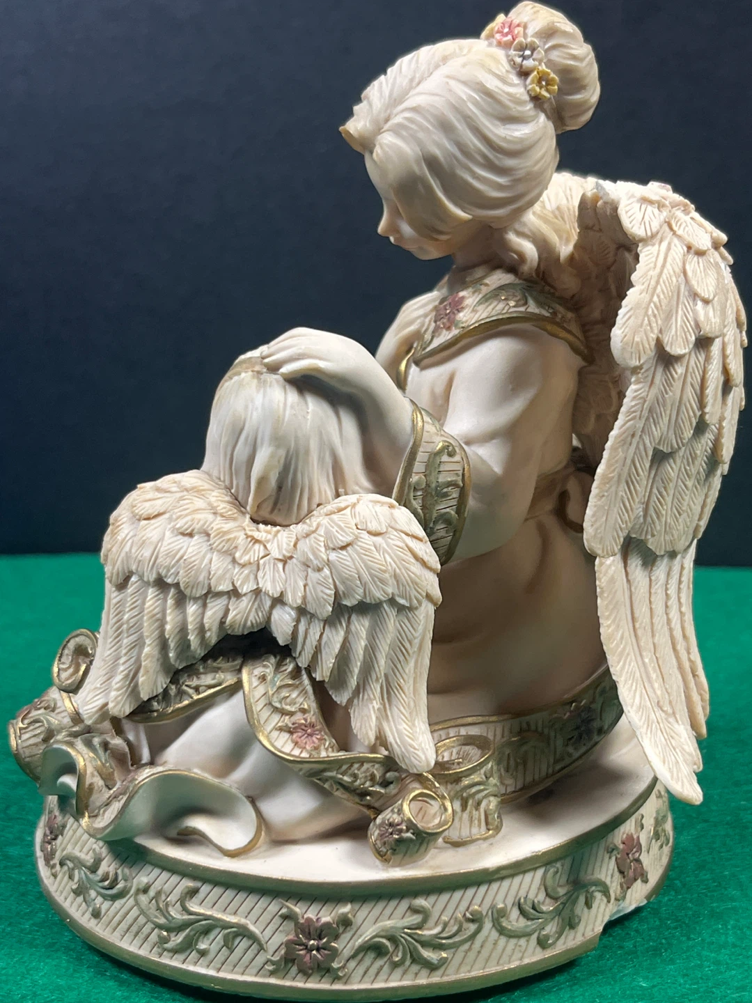 Mother and daughter Musical Angel Figurine - photo 5