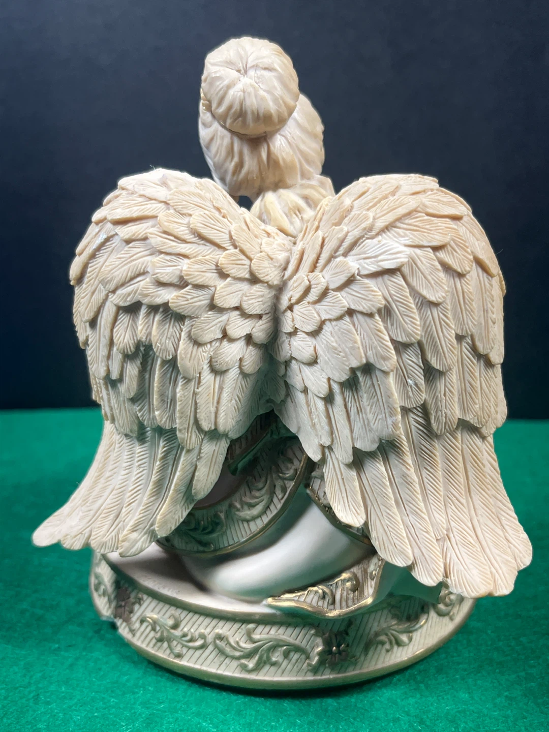Mother and daughter Musical Angel Figurine - photo 4