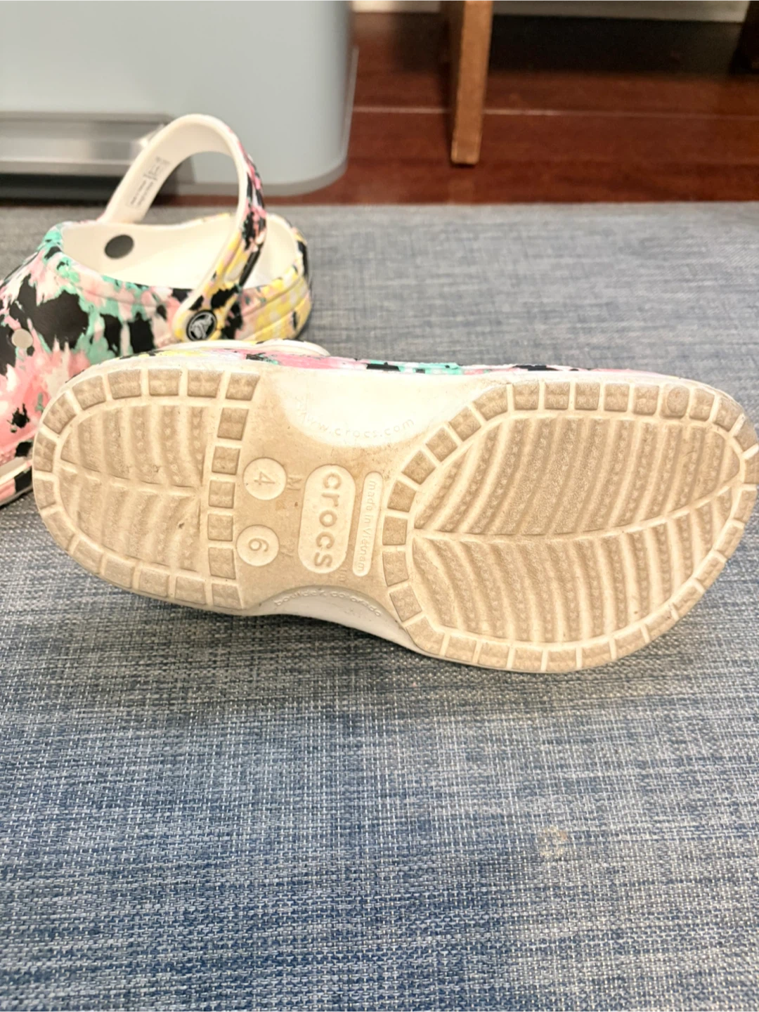 Crocs Classic Clogs Size 4-6 Multi-Colour Tie Dye - photo 3