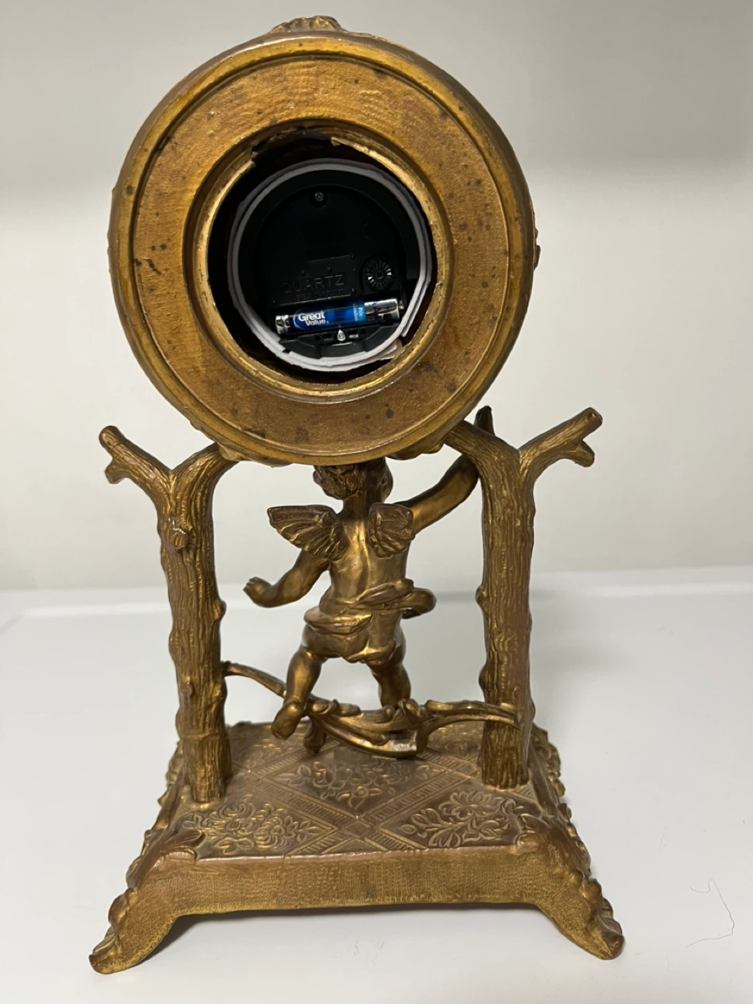 Vintage Cherub and Tree Table Clock - photo 2