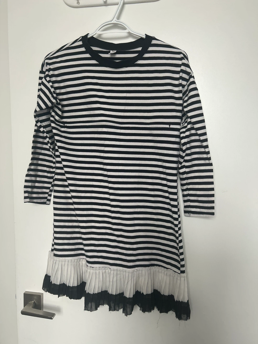 Striped T-Shirt Dress with Pleated Hem Size L