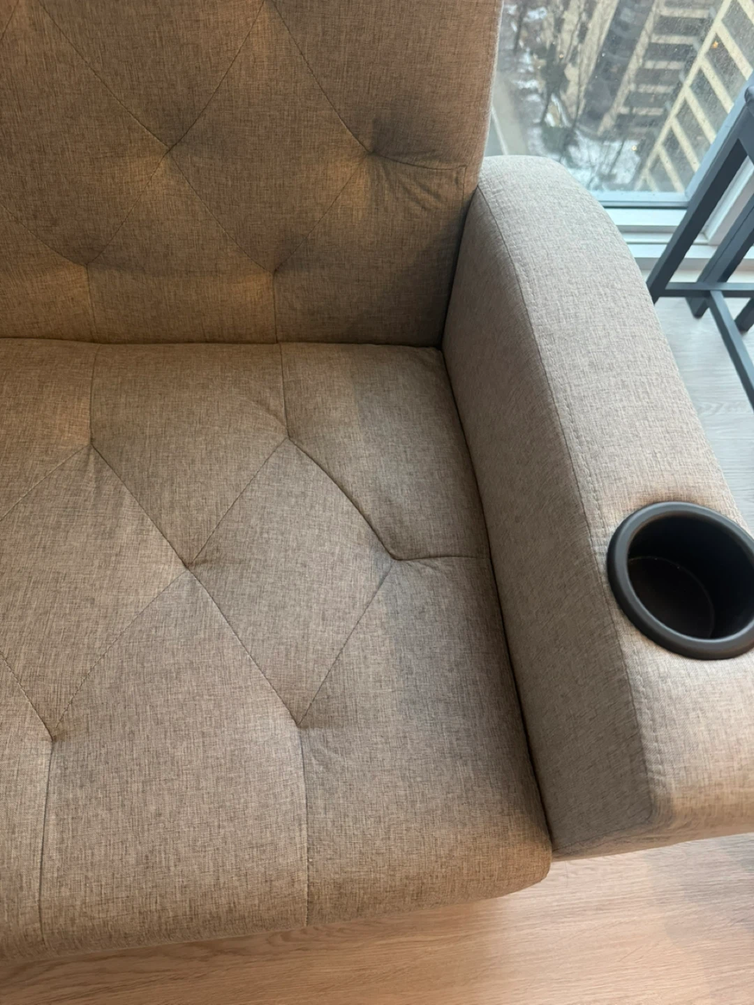 Tufted Sofa with Built-in USB Ports and Cup Holders - photo 2