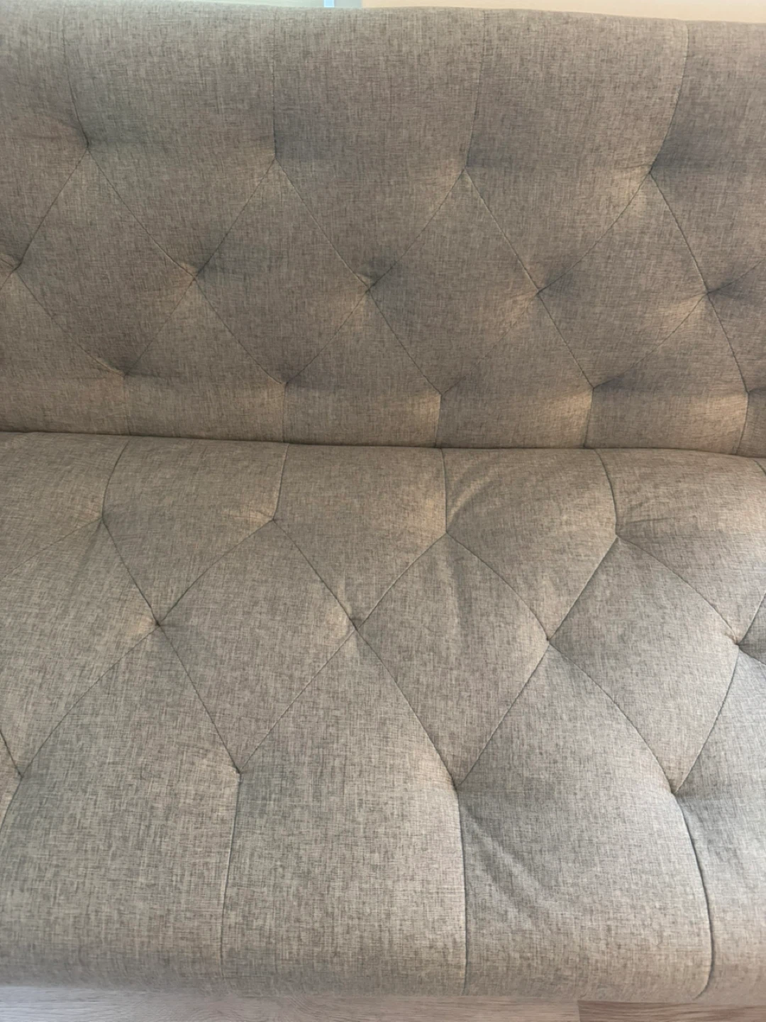 Tufted Sofa with Built-in USB Ports and Cup Holders - photo 3