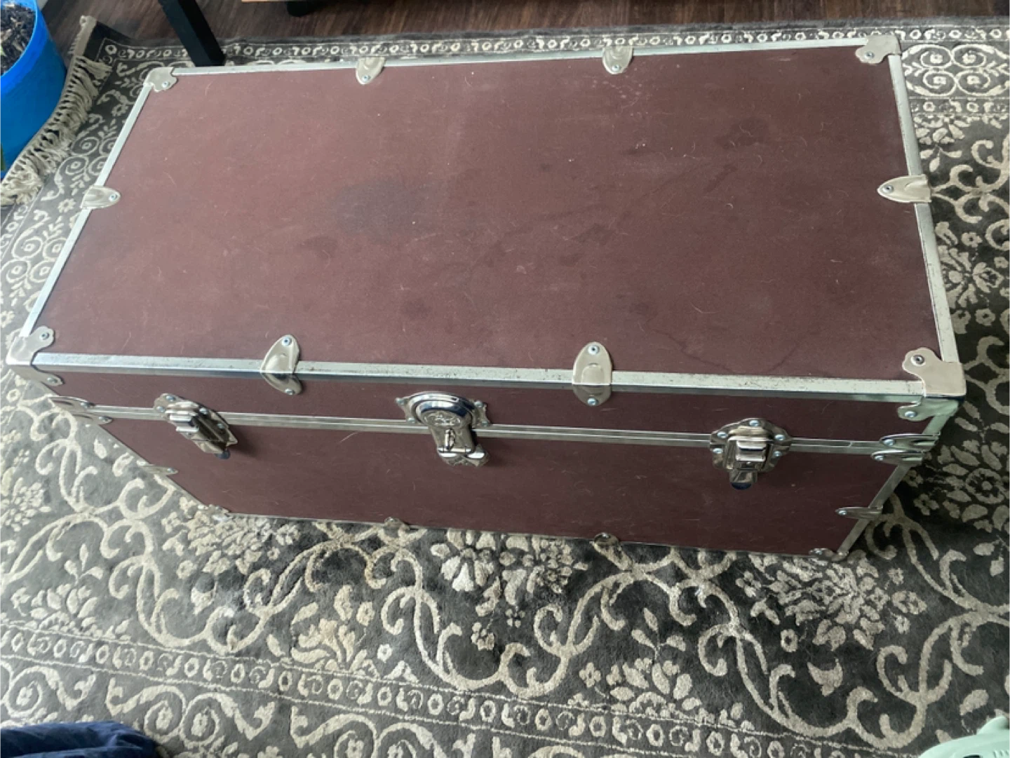 Vintage Steamer Trunk - photo 2
