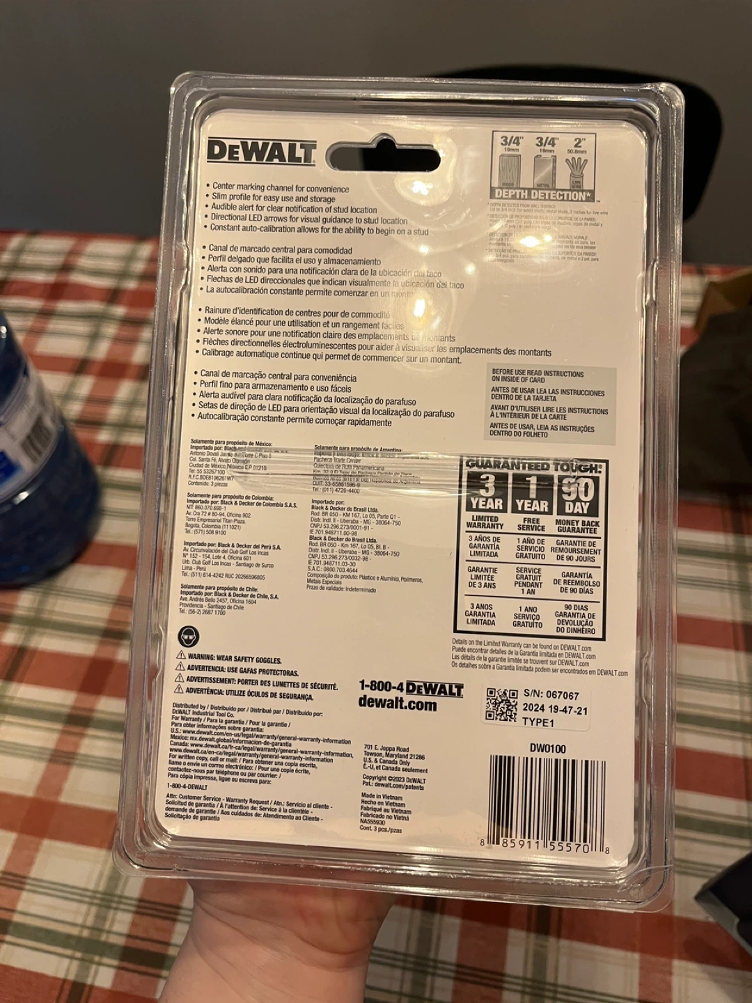 Brand New DEWALT Stud Finder DW0100 - photo 2