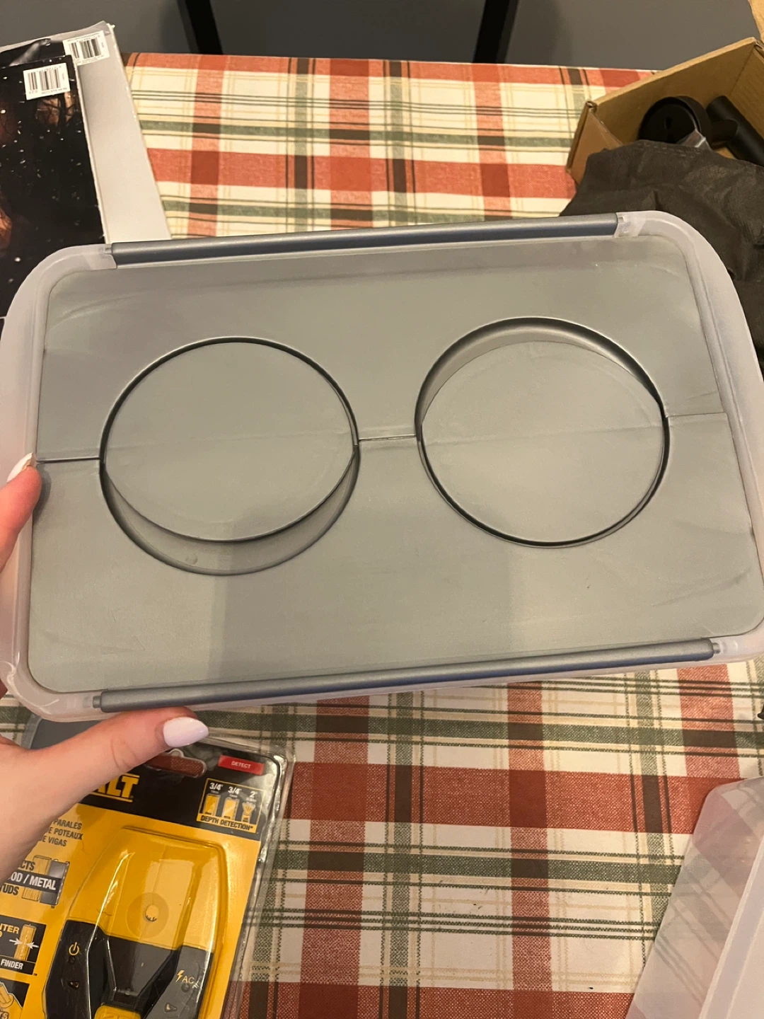 7 Quart Hinged Plastic Container - photo 3