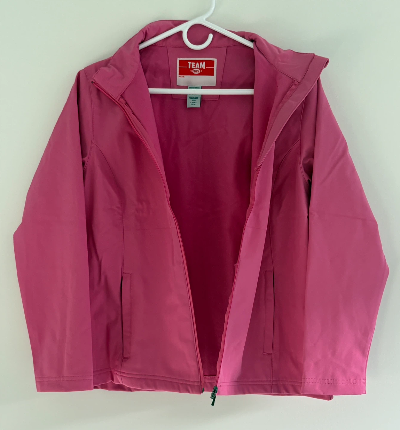 Brand New Pink Hooded Jacket - Medium - photo 2