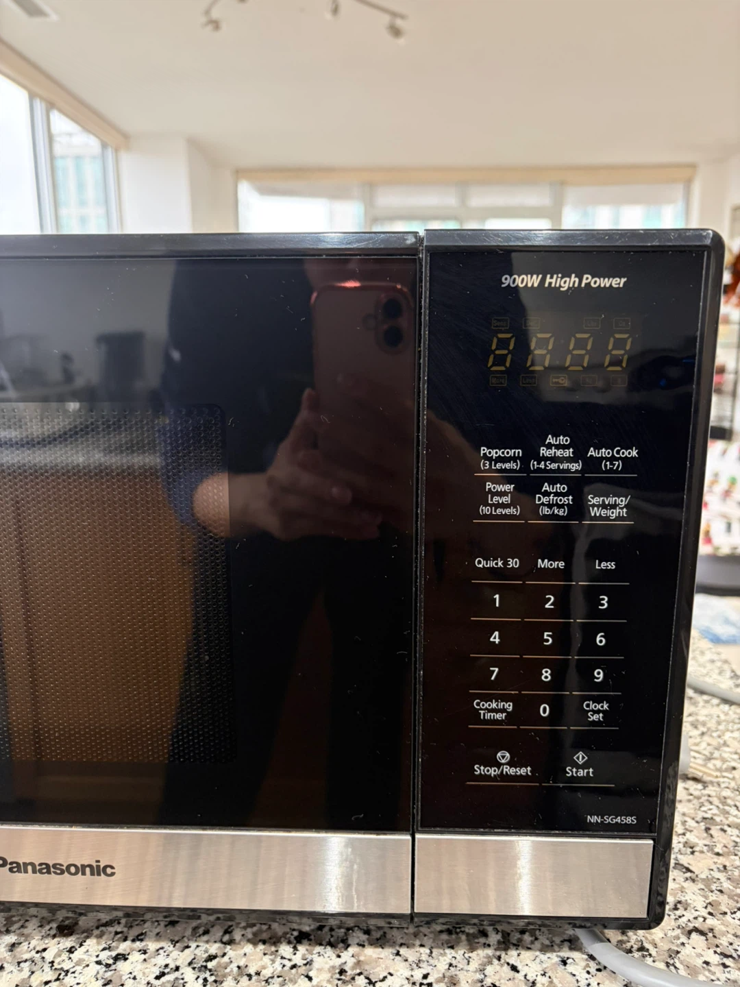 Panasonic 900W Microwave - photo 5