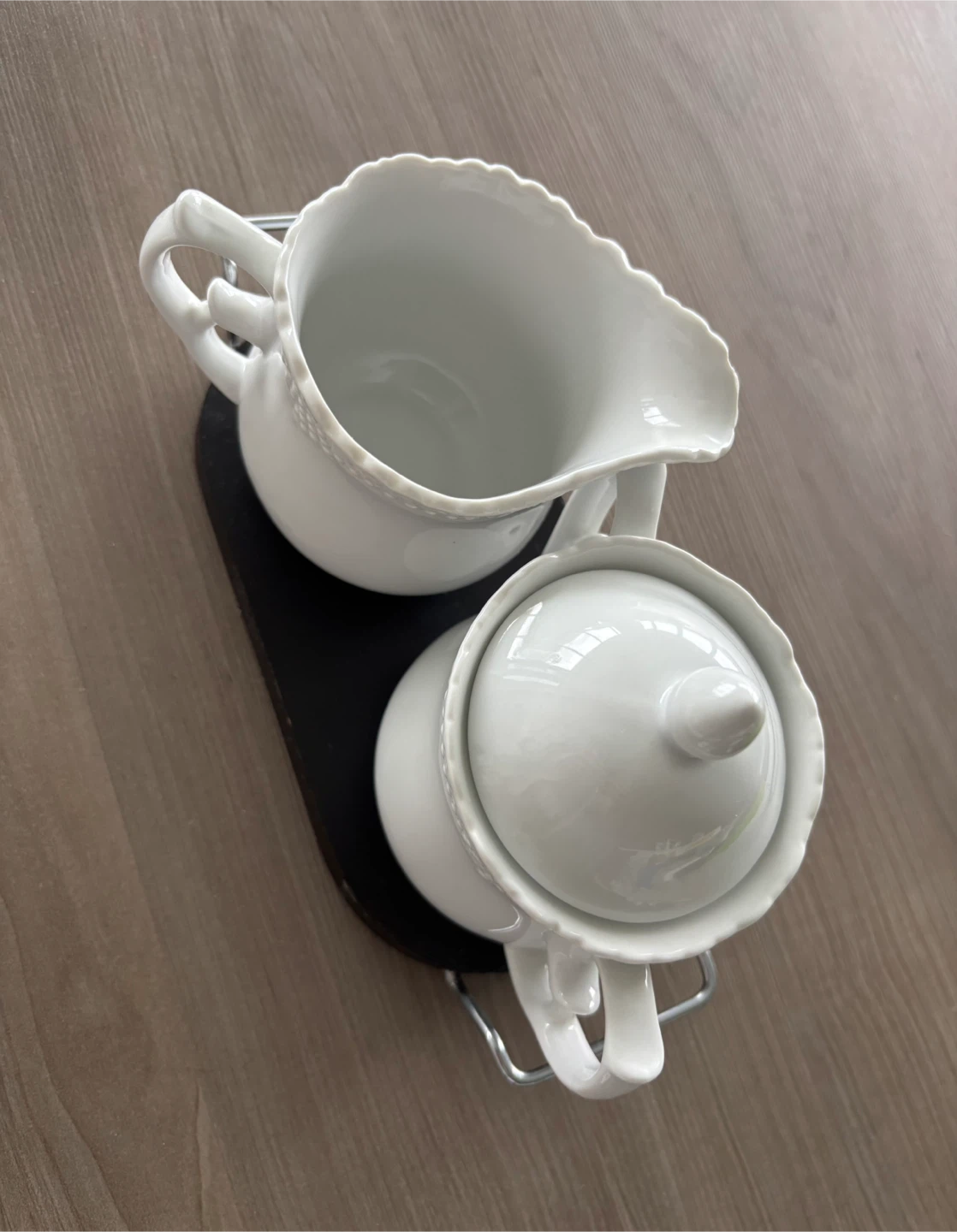 White Ceramic Sugar Bowl & Creamer Set 🥕 - photo 2