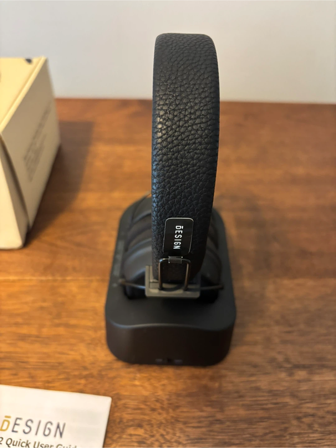 New!! DESIGN BTH02 Wireless Headphones & Transmitter Set - photo 5