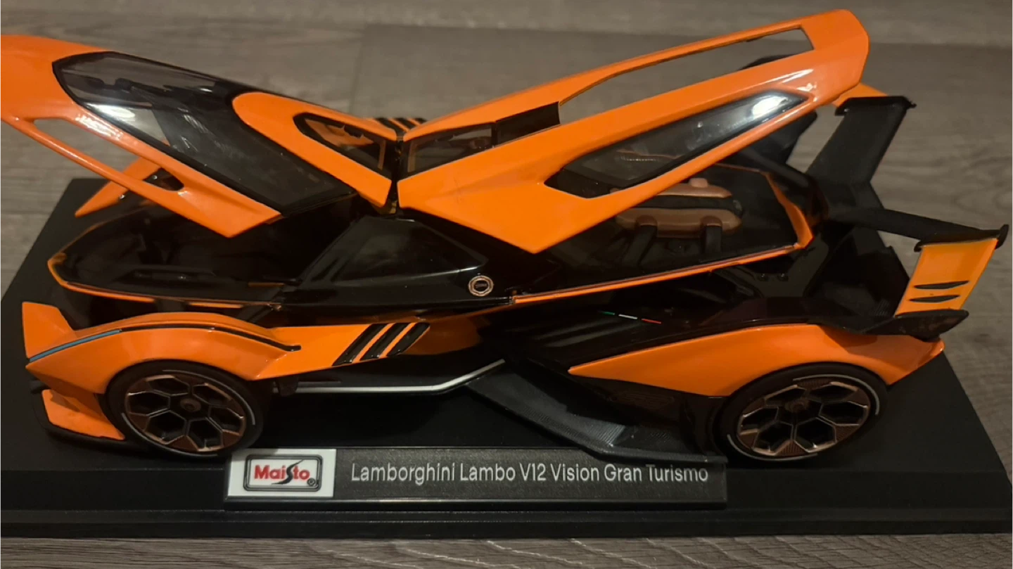 Maisto Lamborghini Lambo V12 Vision Gran Turismo Spec edit 1:18 - photo 4