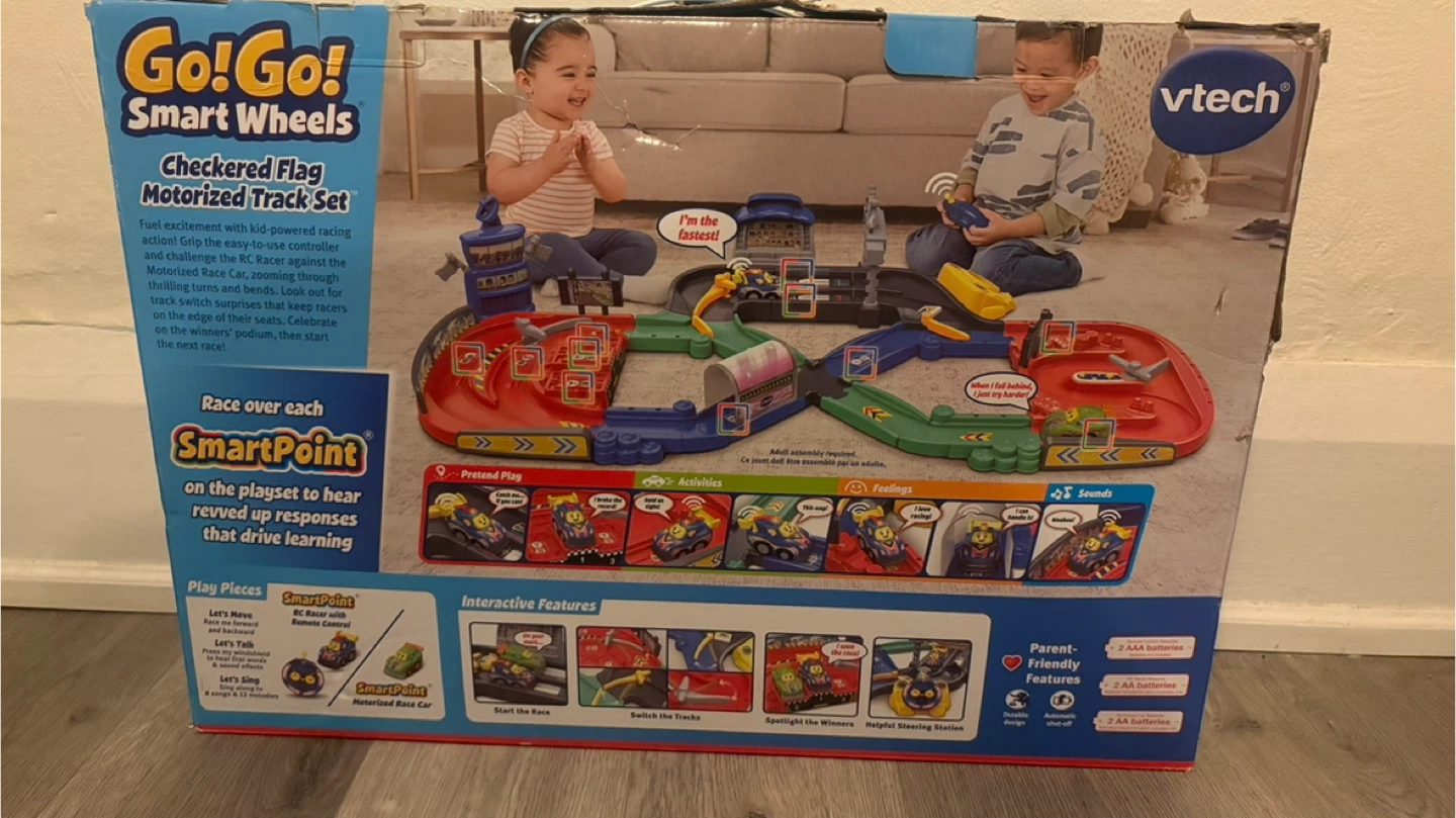 VTech Go! Go! Smart Wheels Checkered Flag Motorized Track Set - photo 2