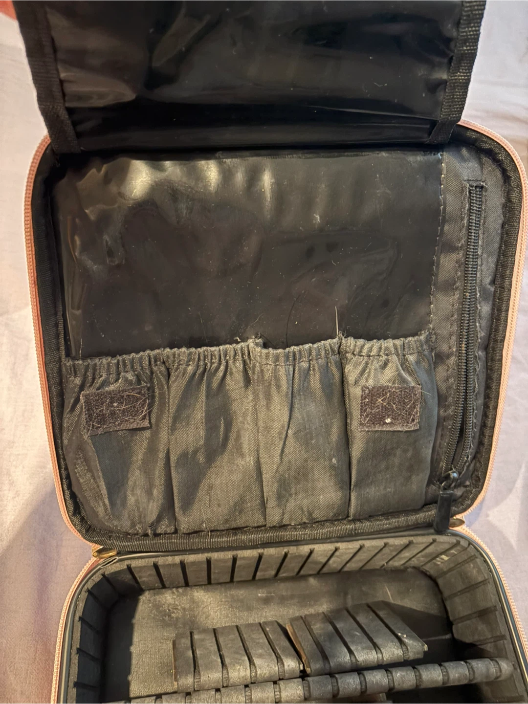 Light Pink Travel Makeup Train Case - photo 3