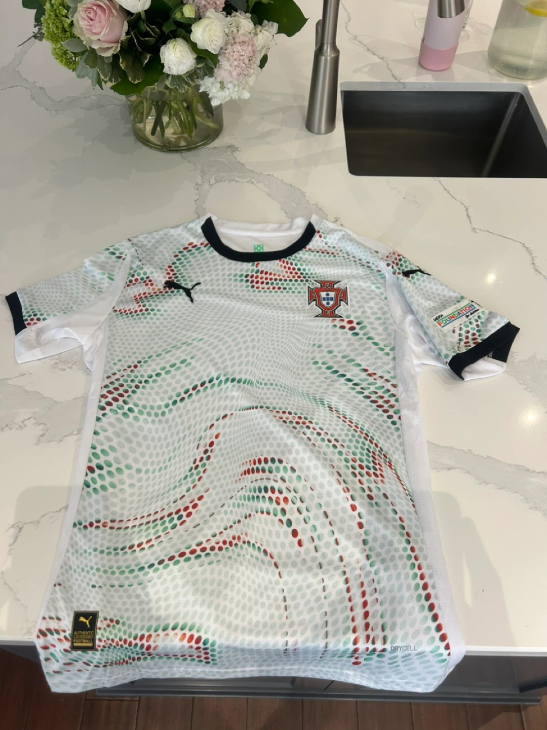 2025 Portugal away jersey