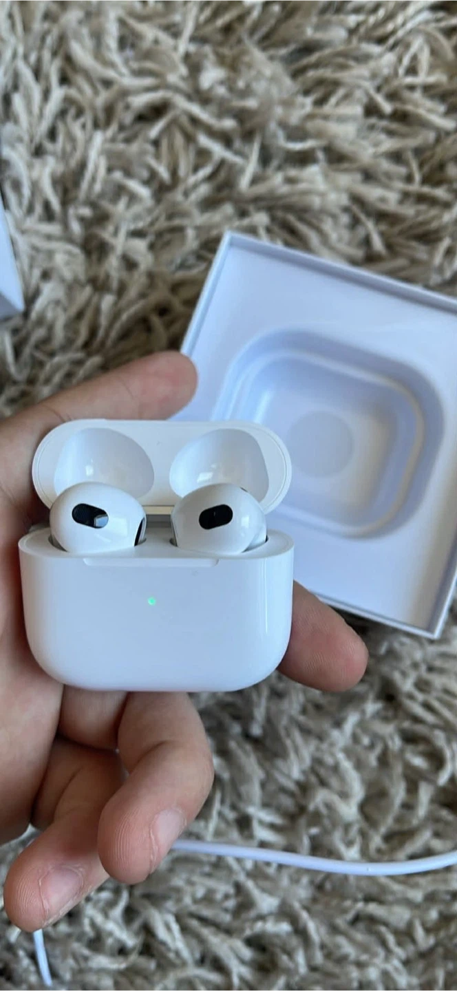 AirPods (3rd generation)