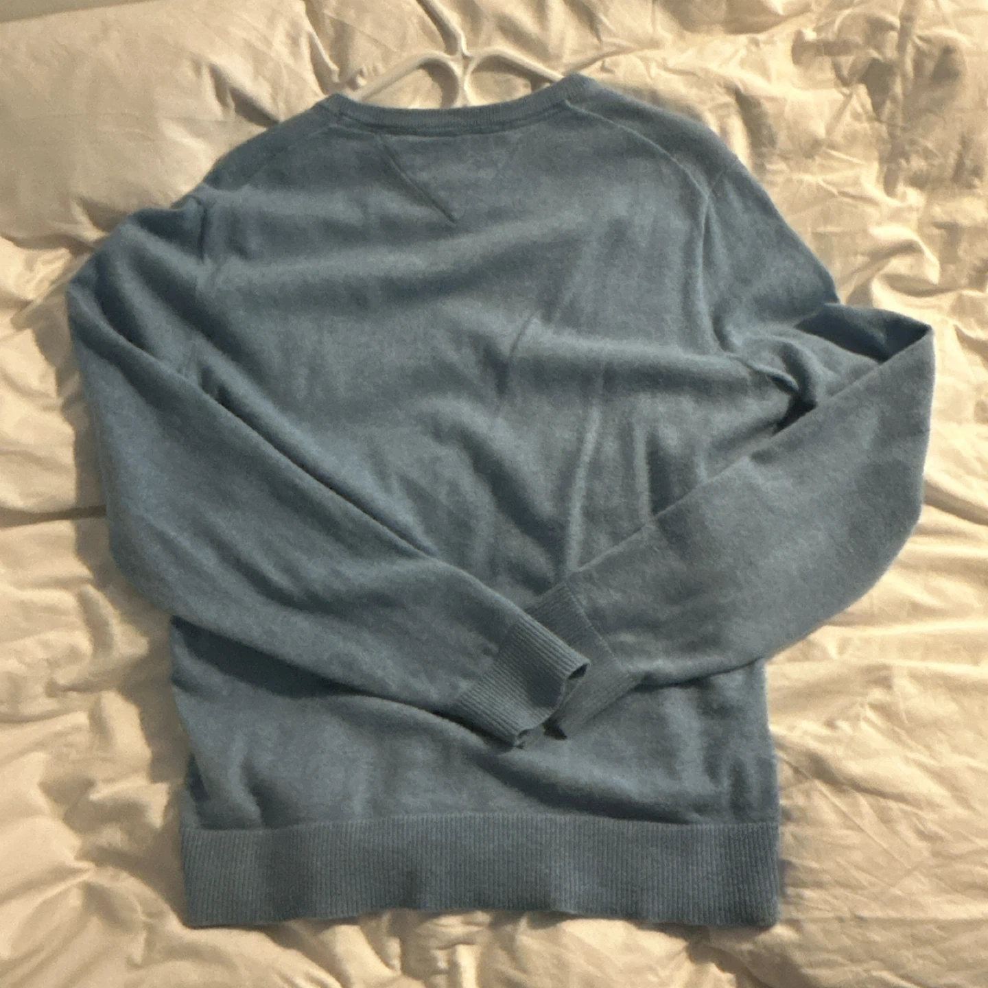 Tommy Hilfiger V-Neck Sweater - Size M - photo 2