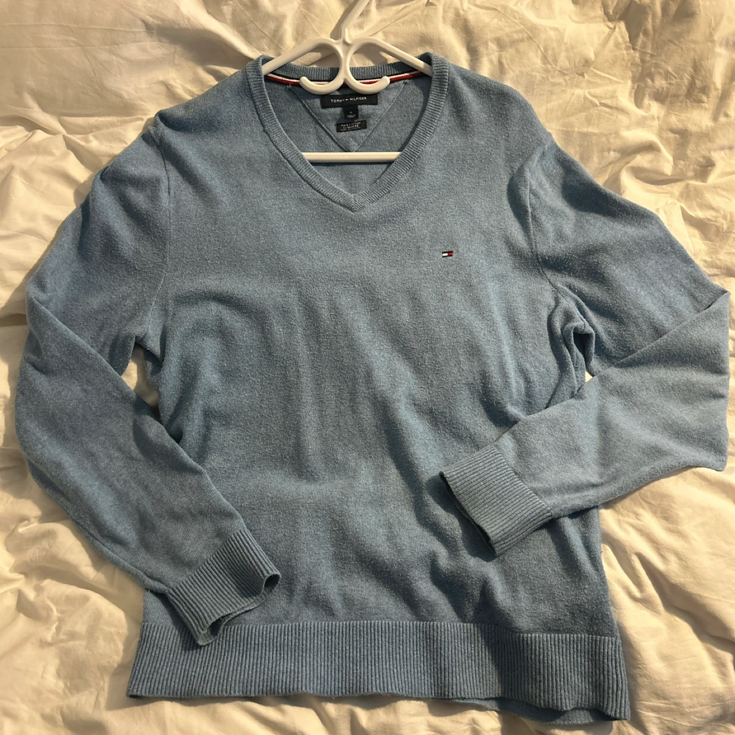 Tommy Hilfiger V-Neck Sweater - Size M