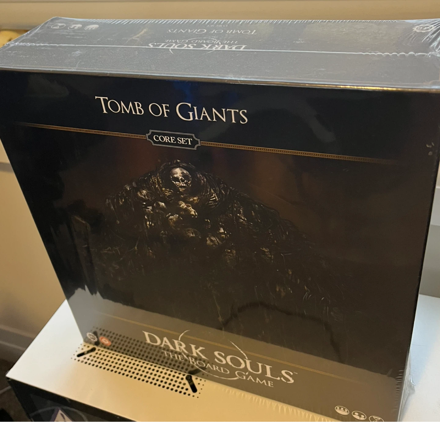 Dark Souls The Board Game: Tomb of Giants