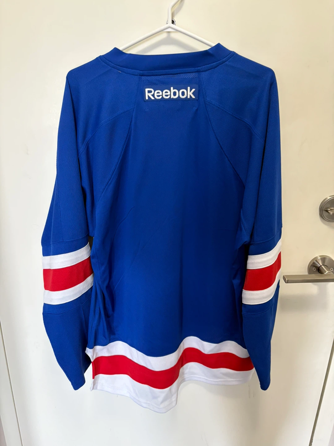 NHL jerseys - photo 4
