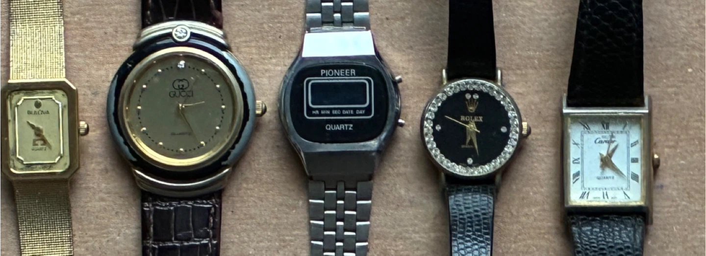 $15.00 Lot 5 vintage watches Bulova etc Pioneer quartz AS IS