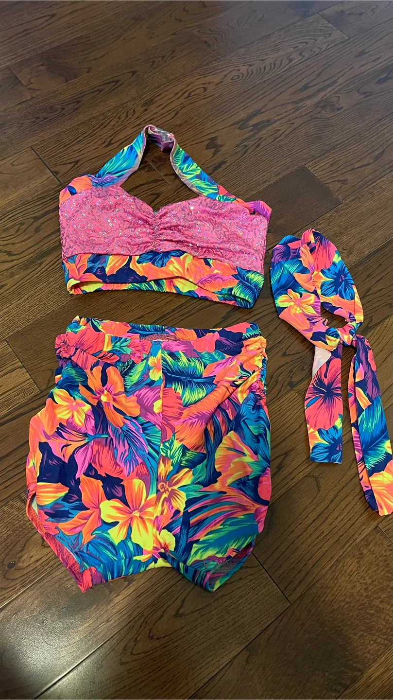 Dance costume