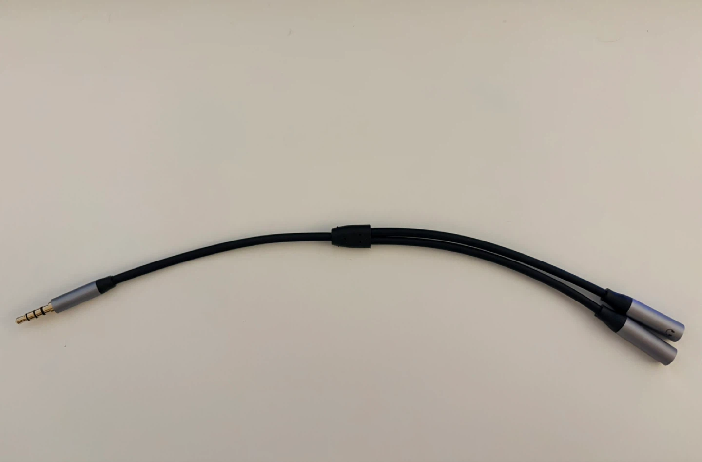 3.5mm Audio Splitter Cable Mic and Headphones