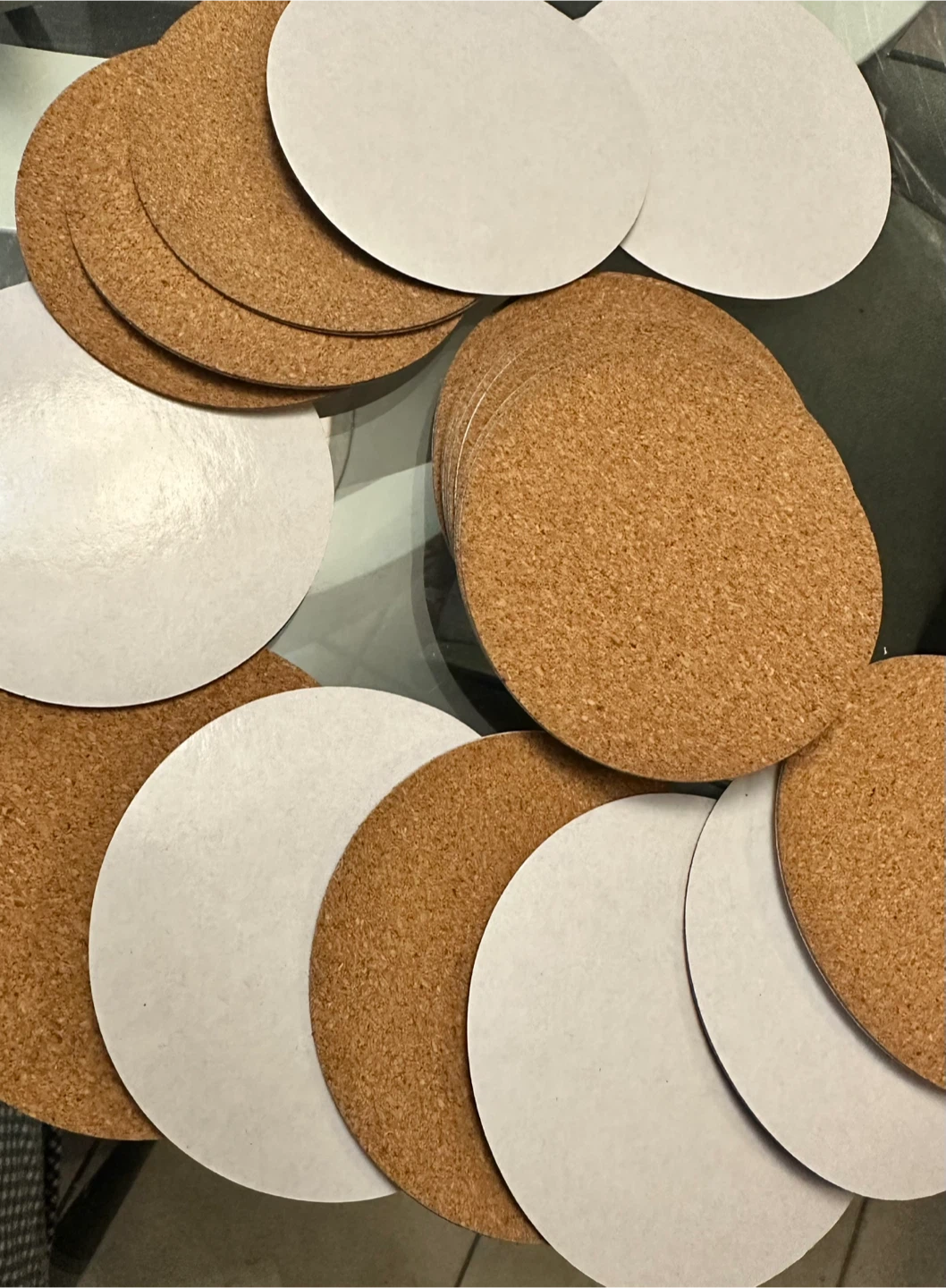 Circled Self Adhesive Cork Coasters Mats