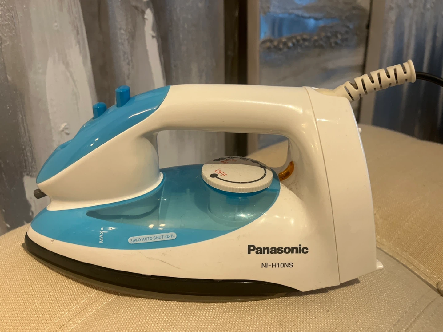 Panasonic NI-H10NS Steam Iron