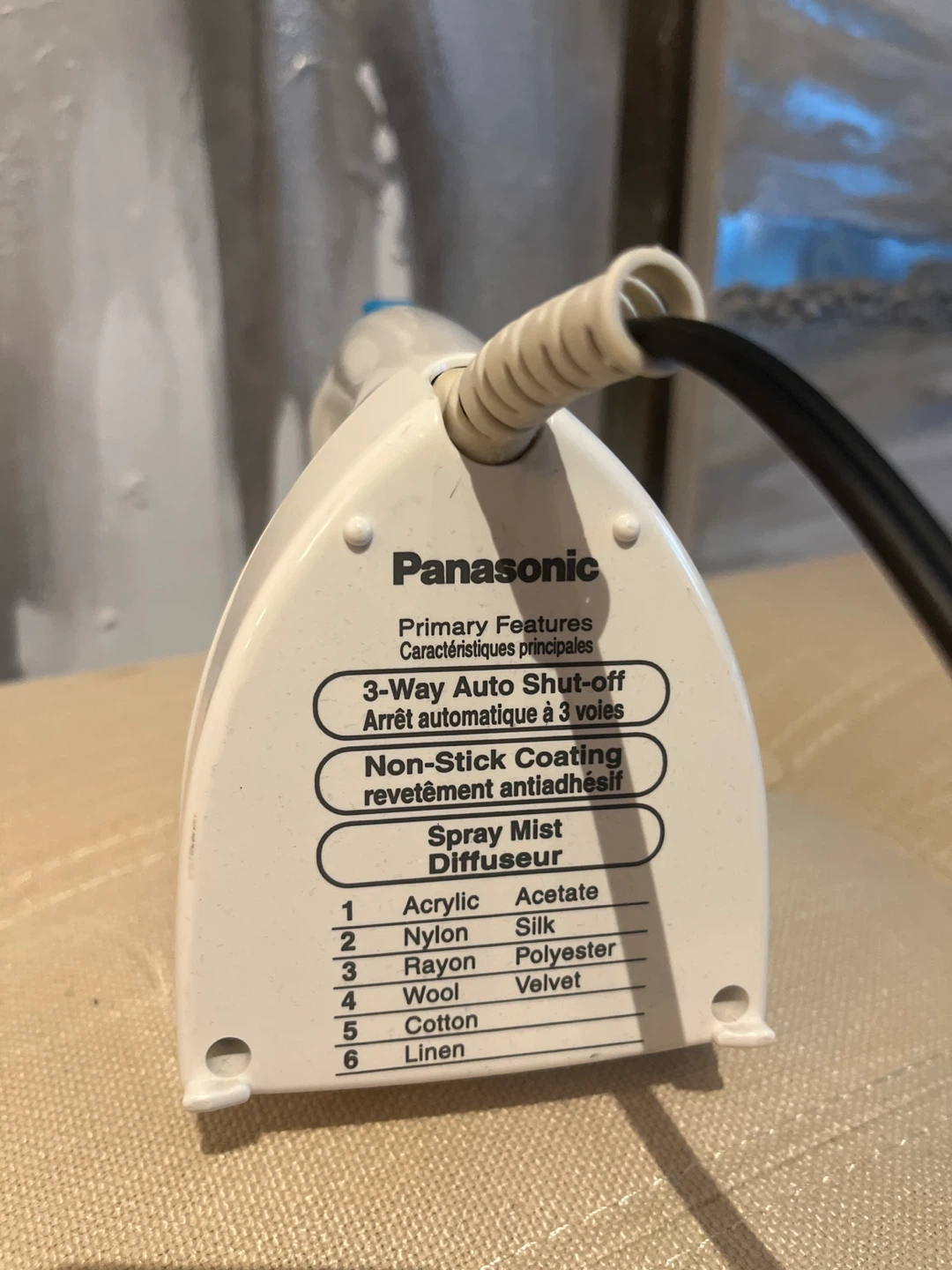 Panasonic NI-H10NS Steam Iron - photo 2