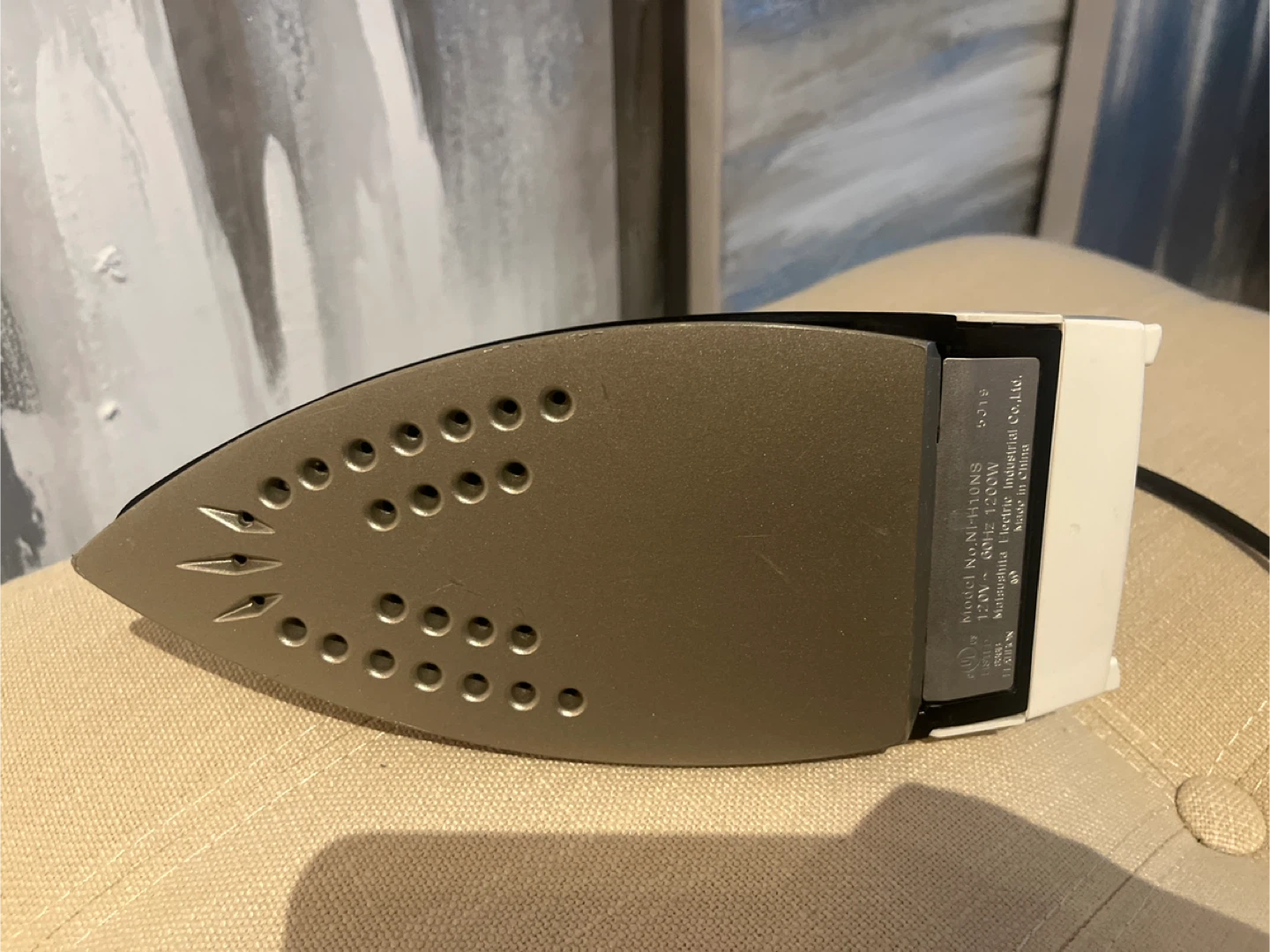 Panasonic NI-H10NS Steam Iron - photo 3
