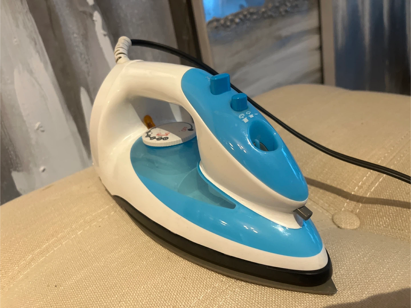 Panasonic NI-H10NS Steam Iron - photo 4