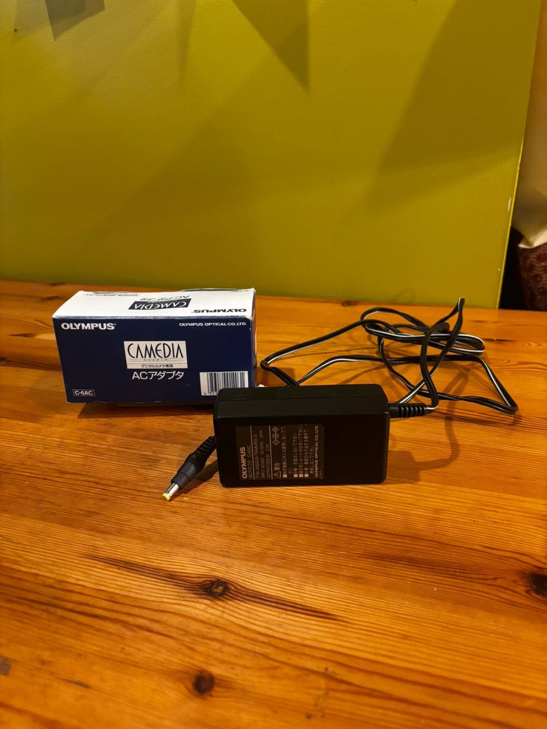 Olympus CAMEDIA AC Adapter C-6AC