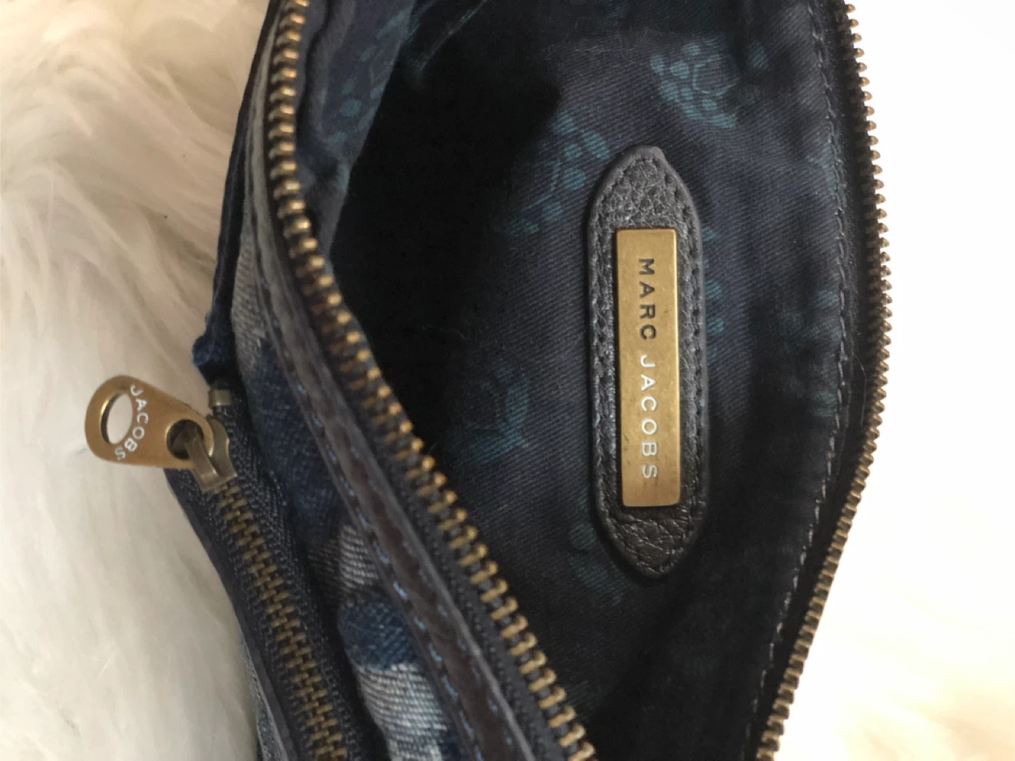 Marc Jacobs Denim Wristlet Pouch 🥕 - photo 2