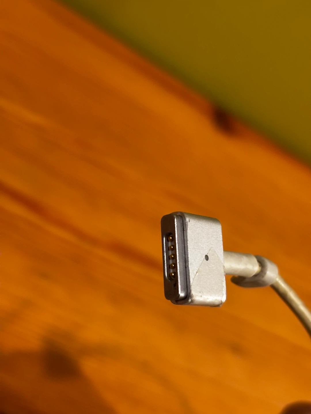 Apple MacBook MagSafe Charger - photo 3