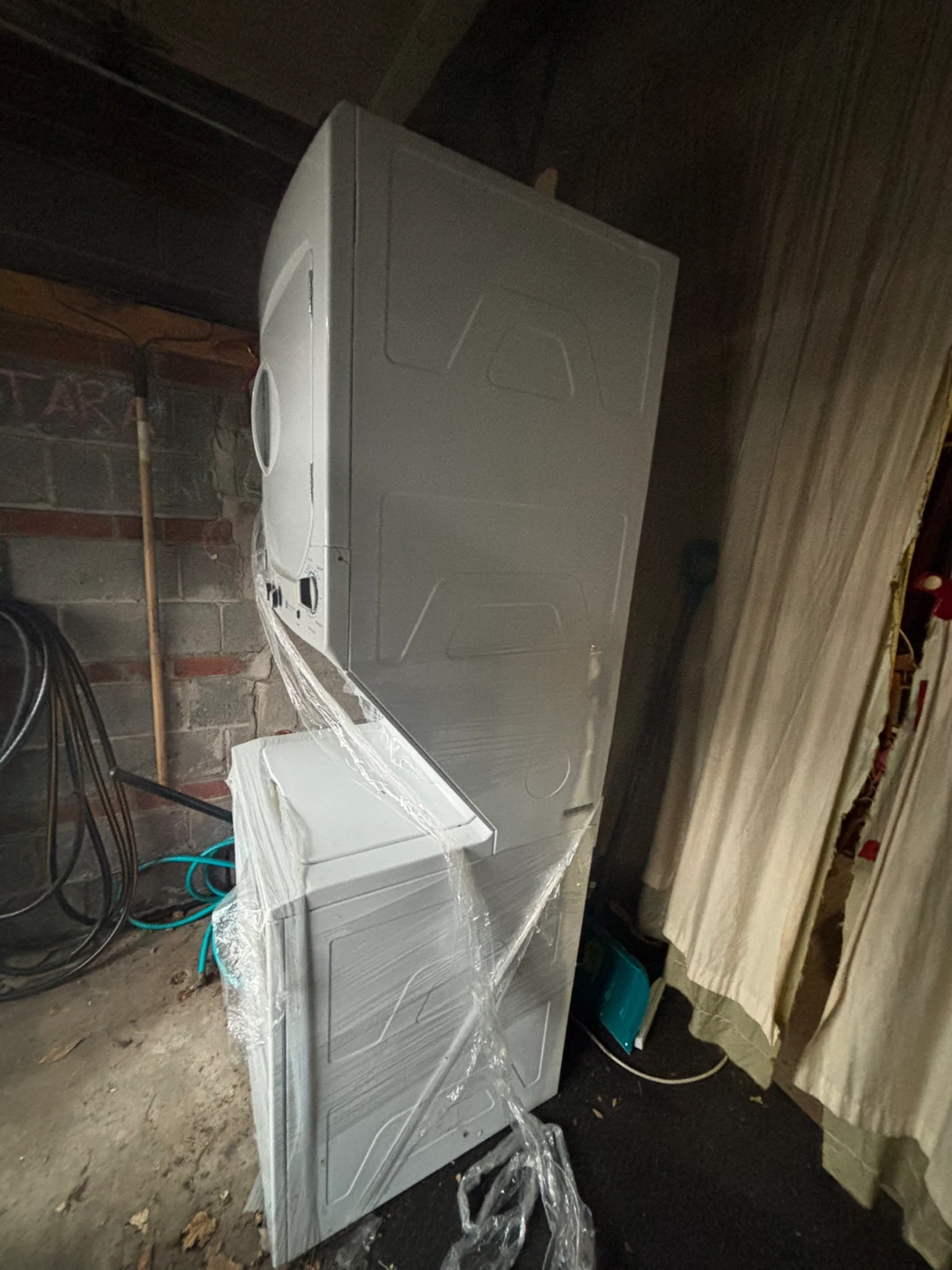 GE Stackable Washer and Dryer Combo - photo 2