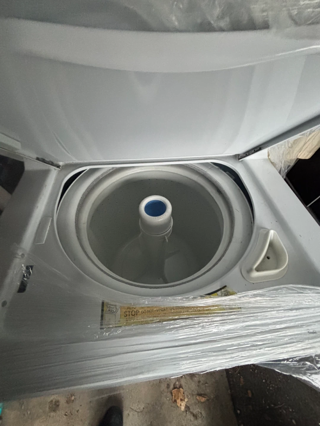 GE Stackable Washer and Dryer Combo - photo 4