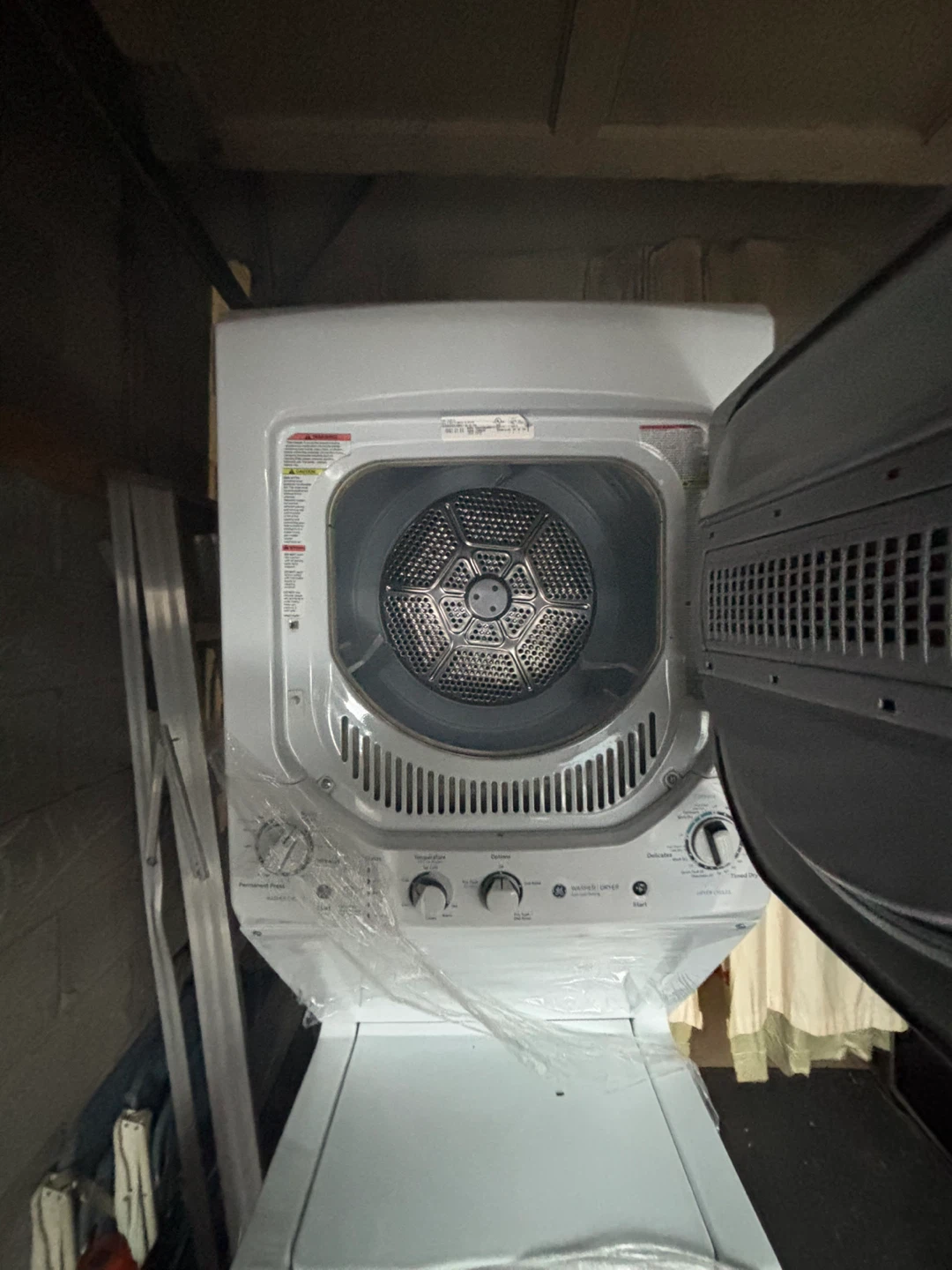 GE Stackable Washer and Dryer Combo - photo 3