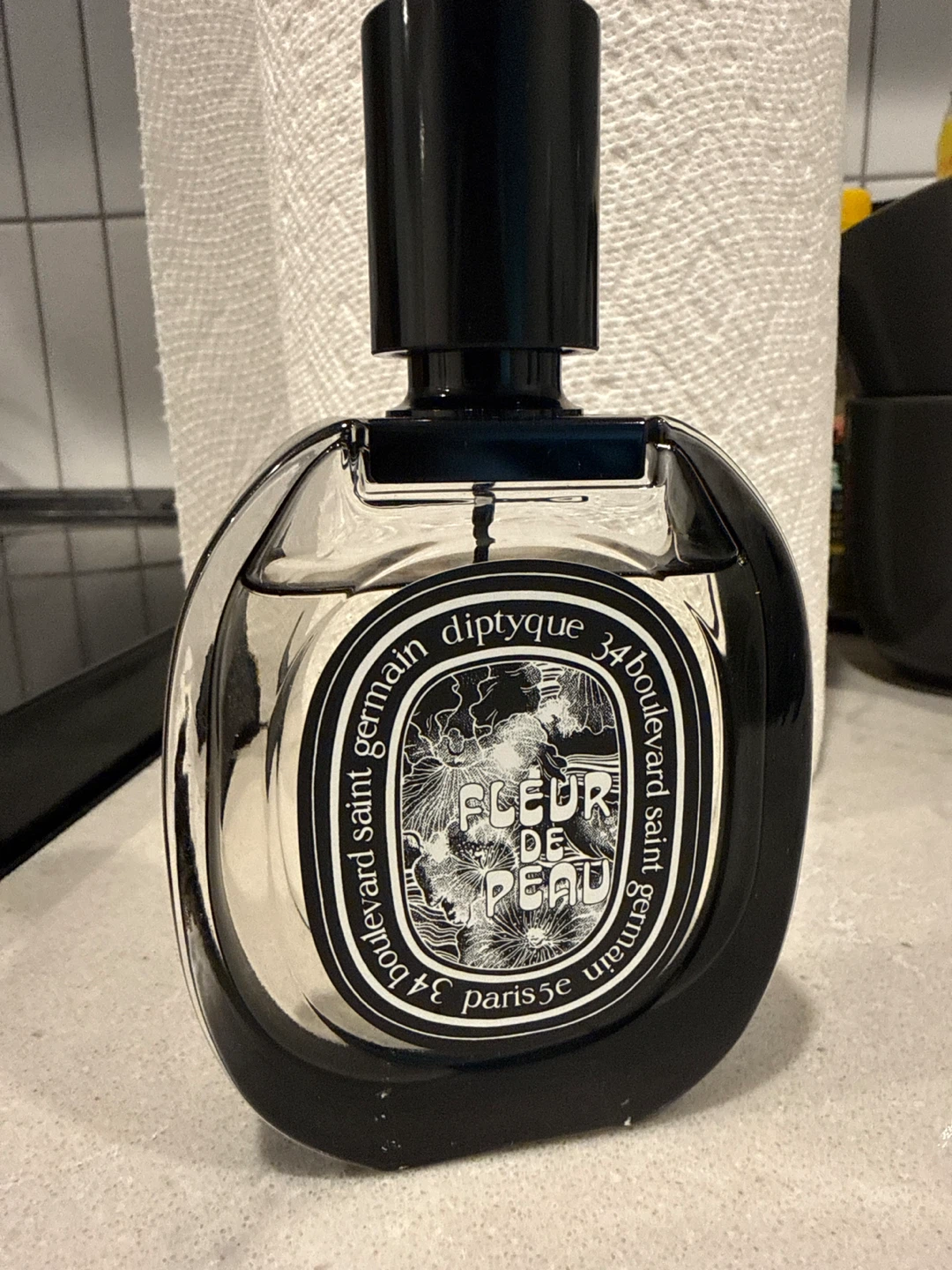 Diptyque Fleur de Peau Eau de Parfum / 75ml
