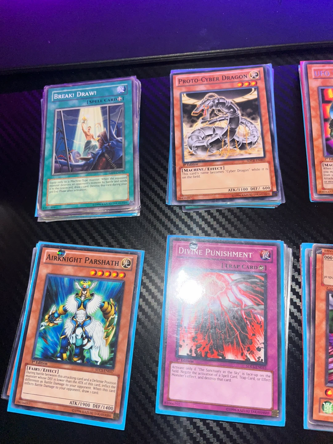200 cards - Yu-Gi-Oh! Trading Card Collection - photo 2